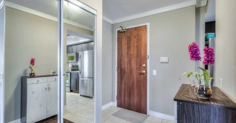 203-25 Times Avenue, Markham, ON, L3T 7X5 - 2
