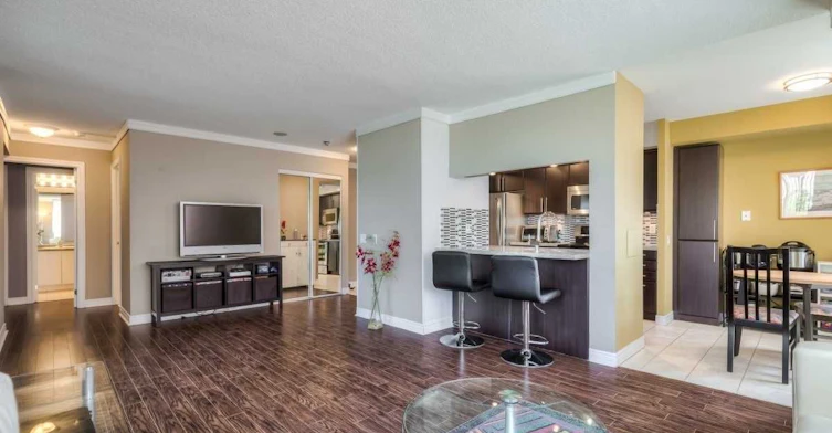 203-25 Times Avenue, Markham, ON, L3T 7X5 - 3