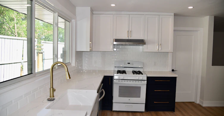 3 Elm Ridge Acres Road S, Markham, ON, L3T 1W2 - 12