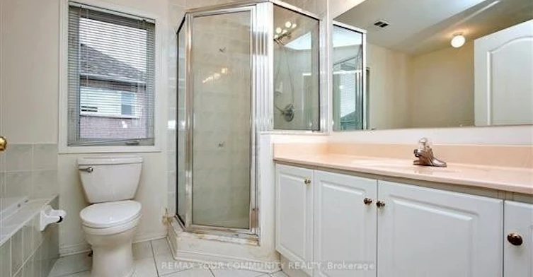 33 Golden Oak Avenue, Richmond Hill, ON, L4S 1Y6 - 12