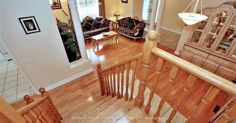 33 Golden Oak Avenue, Richmond Hill, ON, L4S 1Y6 - 10