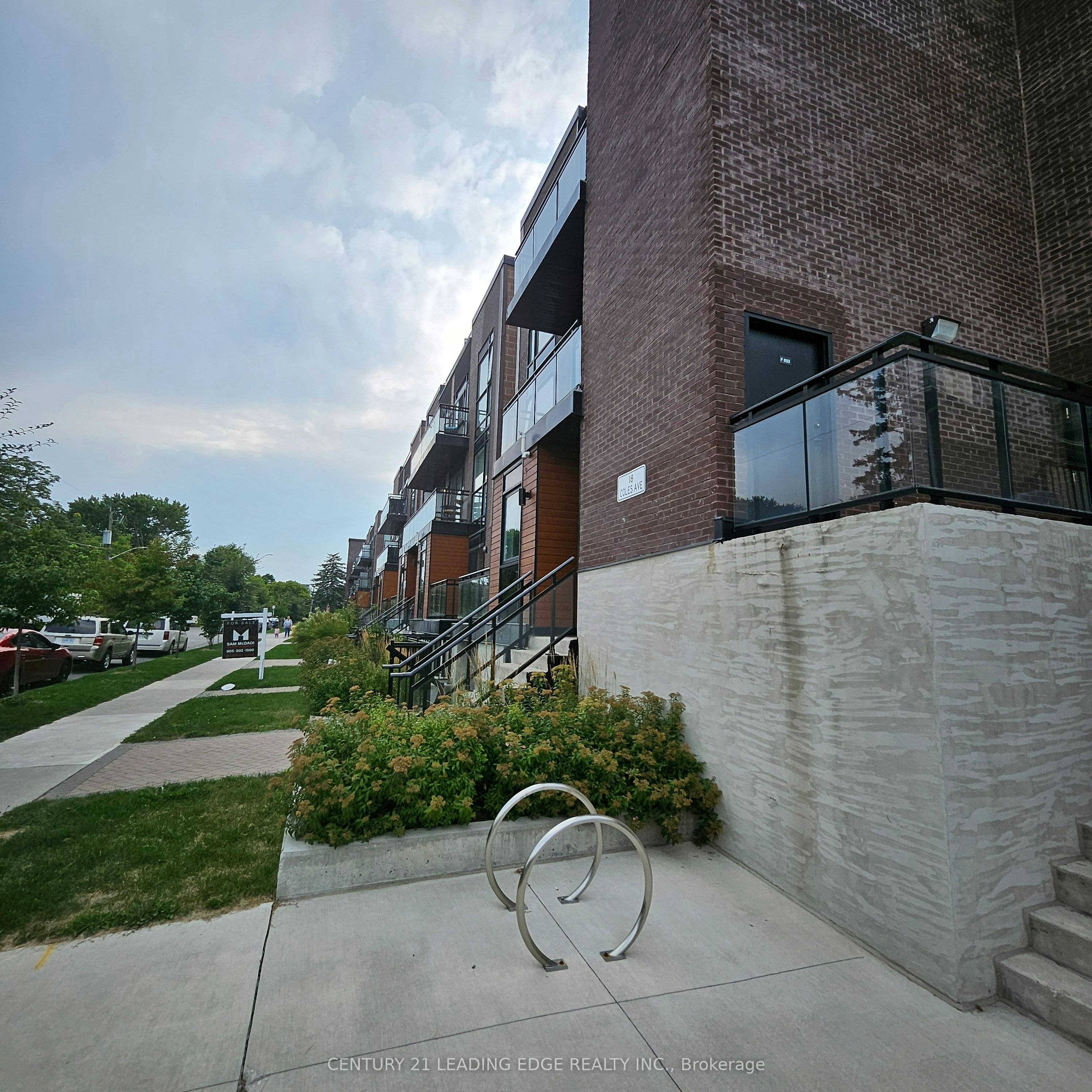 603-18 Coles Avenue, Vaughan, ON, L4L 1L9 - 34