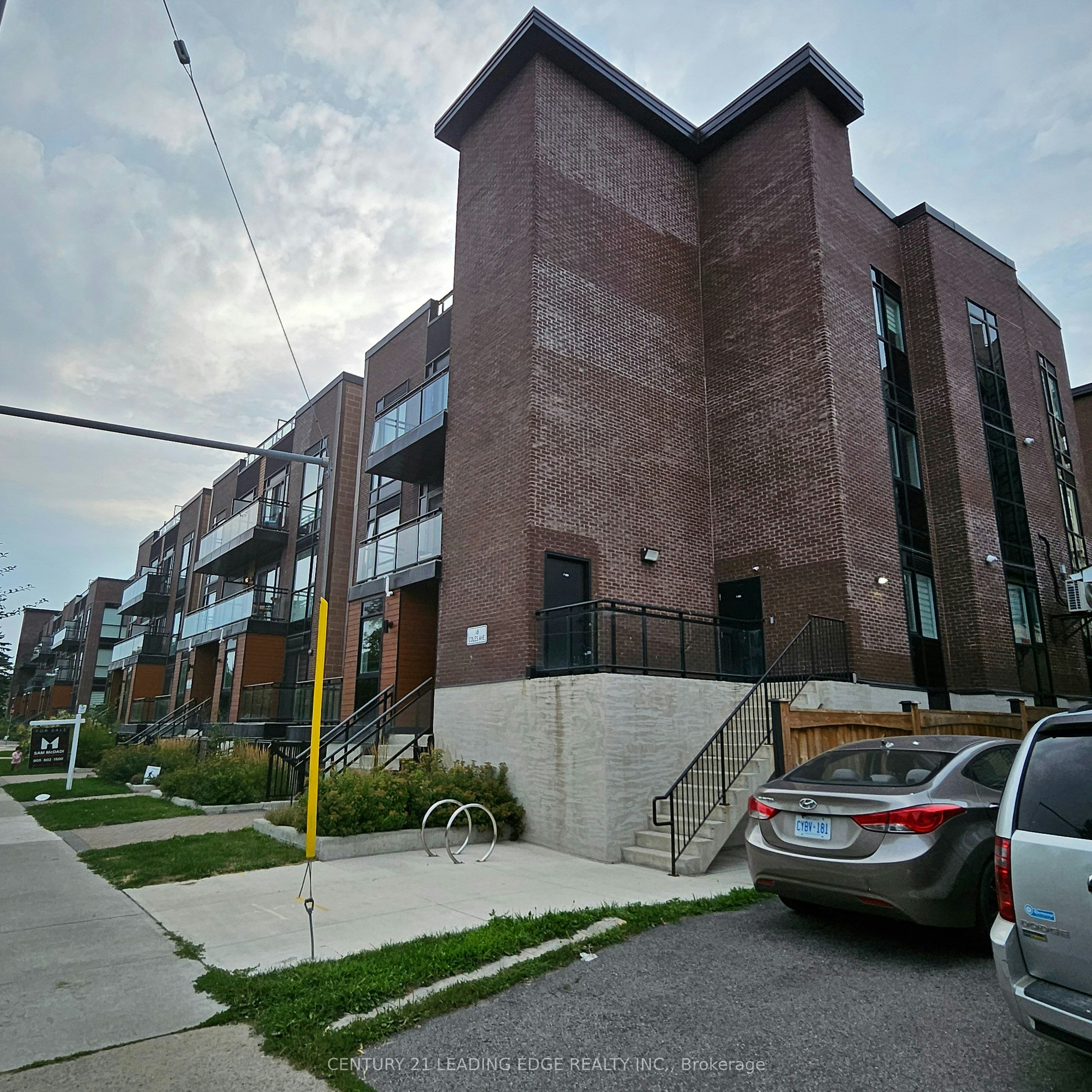 603-18 Coles Avenue, Vaughan, ON, L4L 1L9 - 2