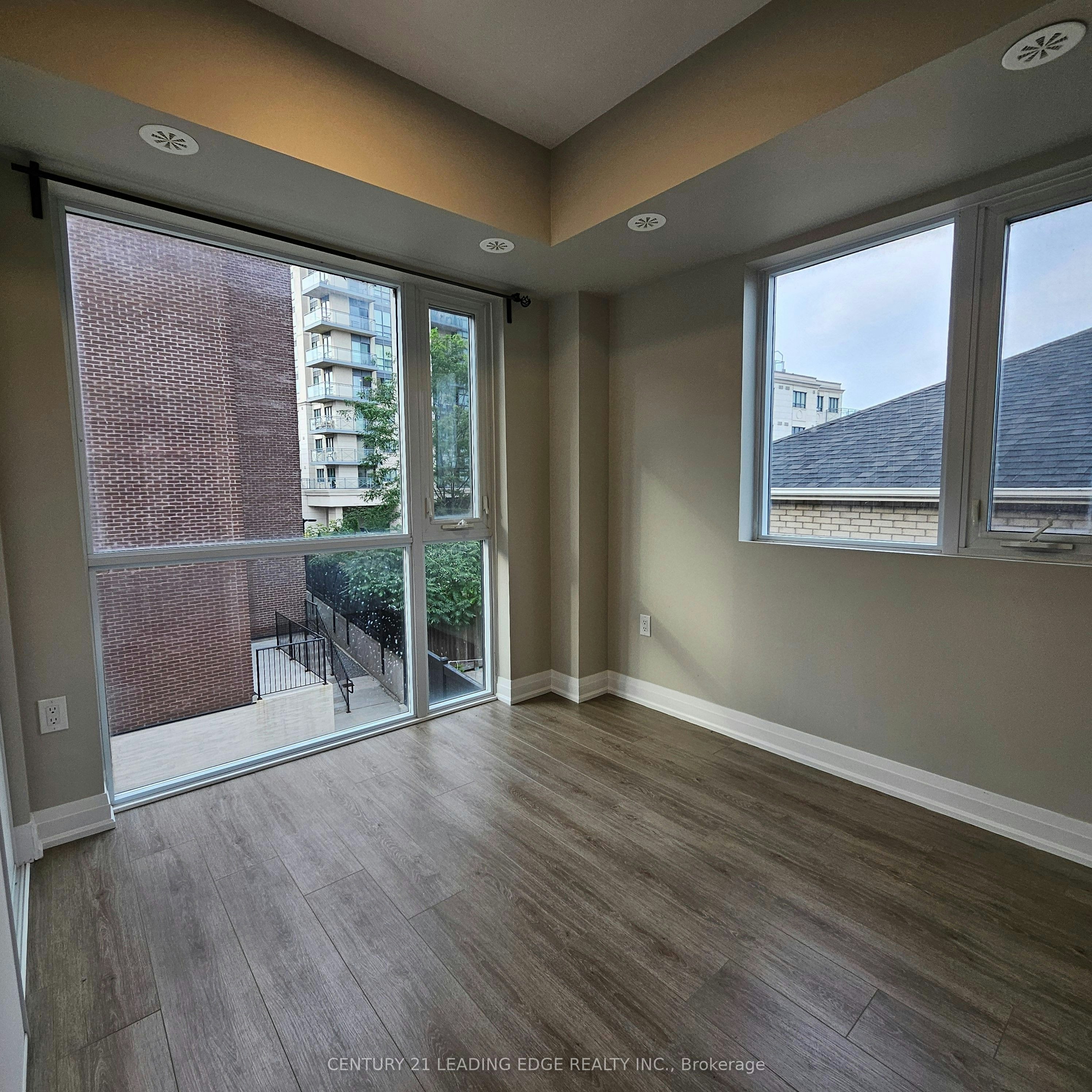 603-18 Coles Avenue, Vaughan, ON, L4L 1L9 - 19
