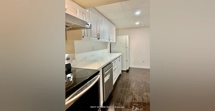 Back unit-107 Sherwood Forest Drive, Markham, ON, L3P 1P9 - 16