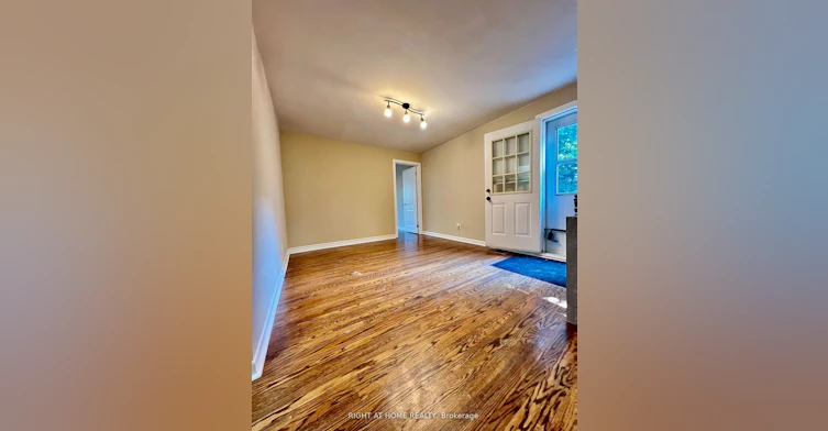 Back unit-107 Sherwood Forest Drive, Markham, ON, L3P 1P9 - 10