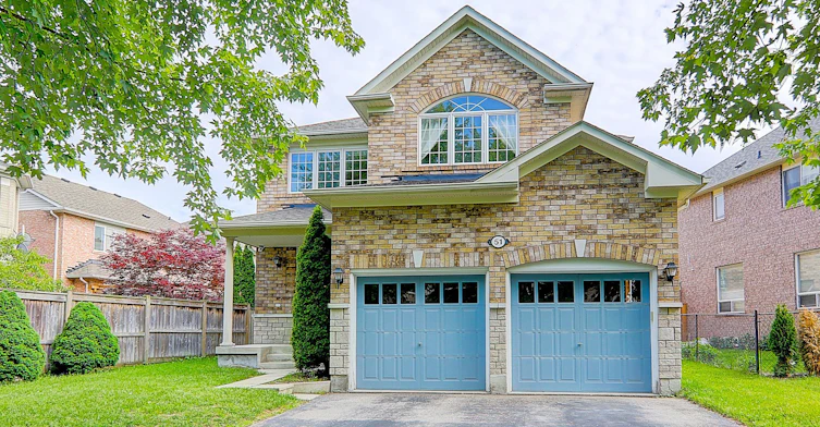 51 Raffia Avenue, Richmond Hill, ON, L4E 4N1