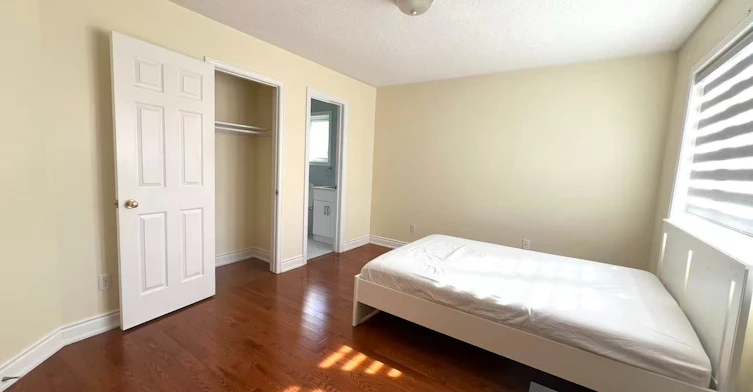 37 Cartmel Drive, Markham, ON, L3S 4P8 - 5