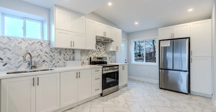 19758 Centre Street, East Gwillimbury, ON, L0G 1M0 - 9