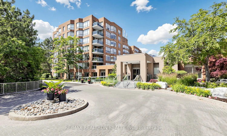 521-14924 Yonge Street