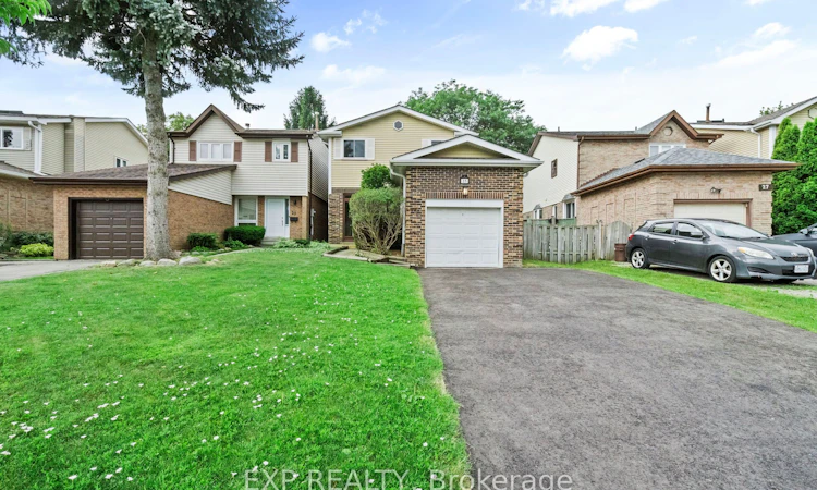25 Lilac Avenue