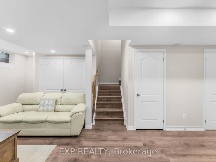 7 Vita Stephanie Court, Georgina, ON, L0E 1R0 - 34