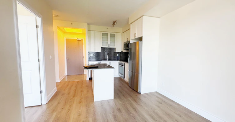 603B-9090 Yonge Street, Richmond Hill, ON, L4C 0Z1 - 3