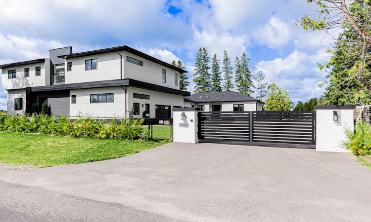 2166 10th Side Road