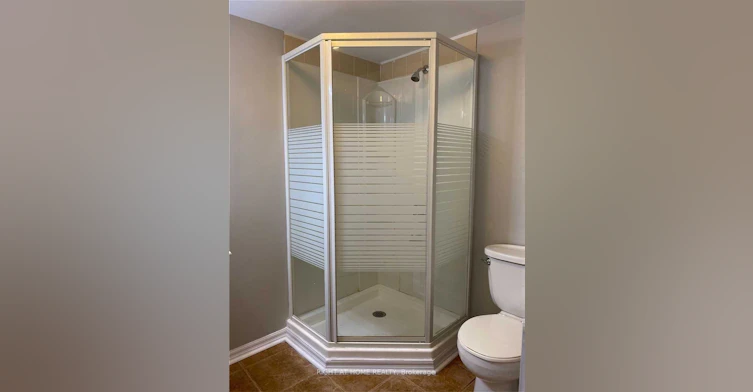 Bsmt-223 Woodspring Avenue, Newmarket, ON, L3X 3J4 - 11