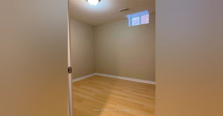 Bsmt-223 Woodspring Avenue, Newmarket, ON, L3X 3J4 - 13