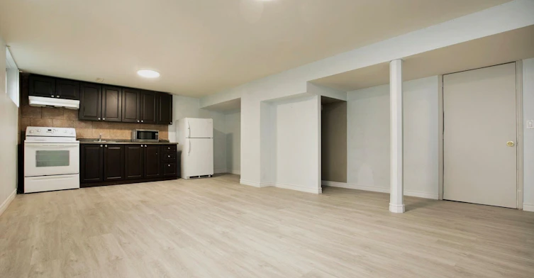 Basement-427 Crosby Avenue, Richmond Hill, ON, L4C 2R9