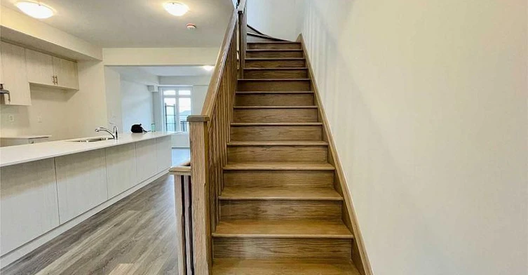 586 Murrell Boulevard, East Gwillimbury, ON, L9N 0L6 - 6