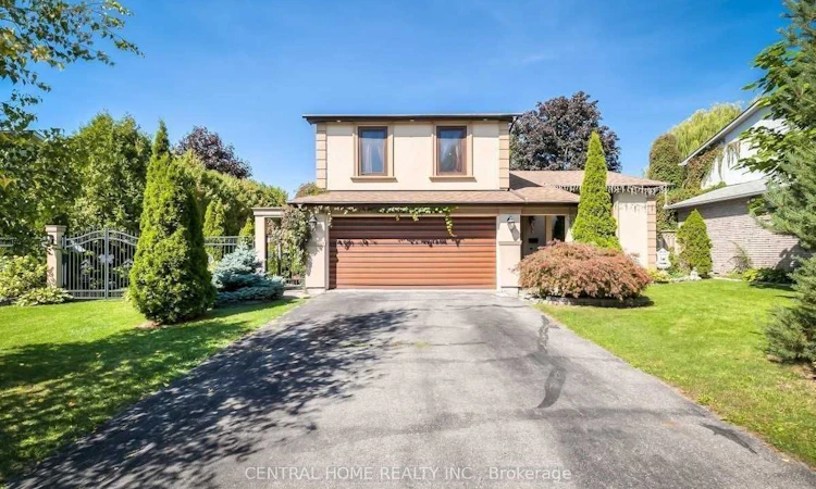 18 Mayvern Crescent