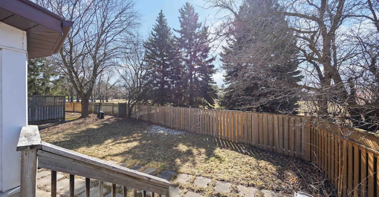 23 Ironshield Crescent, Markham, ON, L3T 3K7 - 14