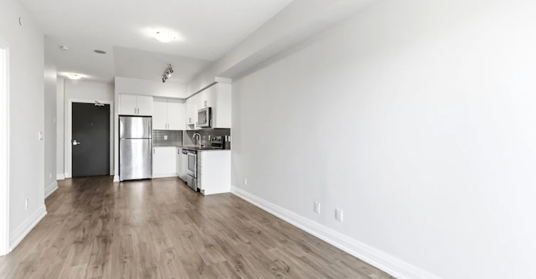 1404-3700 Highway 7 Road W, Vaughan, ON, L4L 0G8 - 11