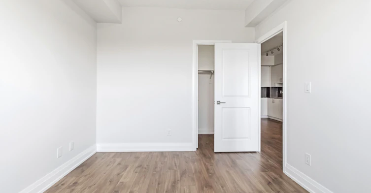1404-3700 Highway 7 Road W, Vaughan, ON, L4L 0G8 - 21