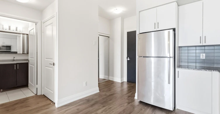 1404-3700 Highway 7 Road W, Vaughan, ON, L4L 0G8 - 6