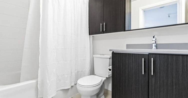 1404-3700 Highway 7 Road W, Vaughan, ON, L4L 0G8 - 13