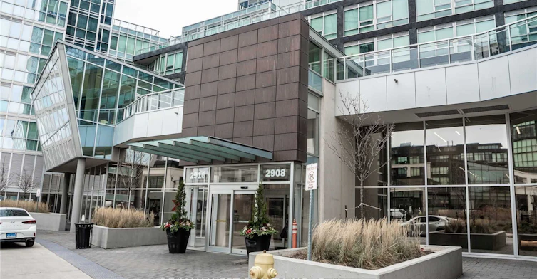 1910-2908 Highway 7 Road, Vaughan, ON, L4K 0K5 - 2