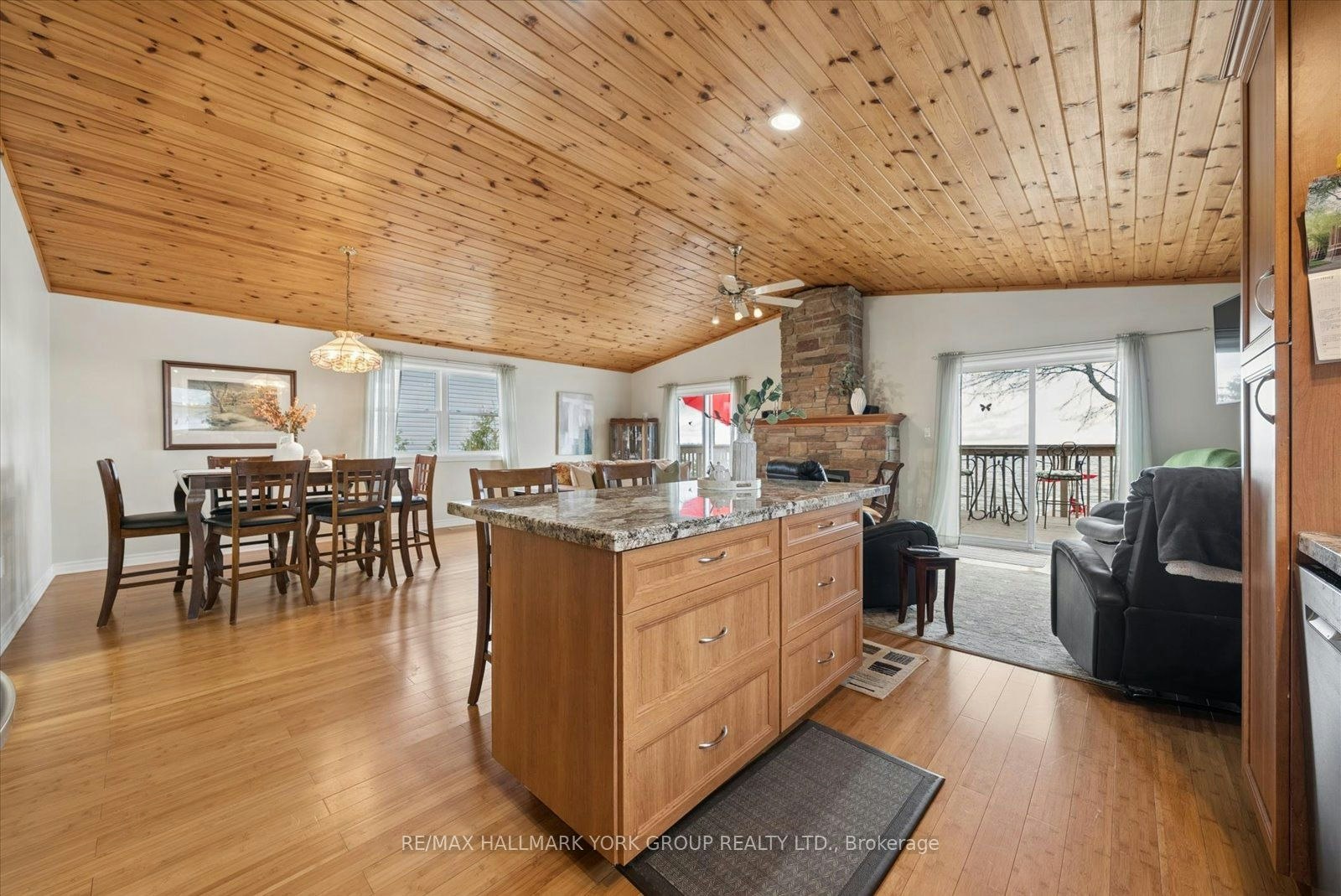 168 Irving Drive, Georgina, ON, L0E 1L0 - 7