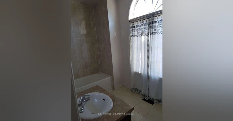 16 Red Tree Drive, Vaughan, ON, L4H 4H4 - 14