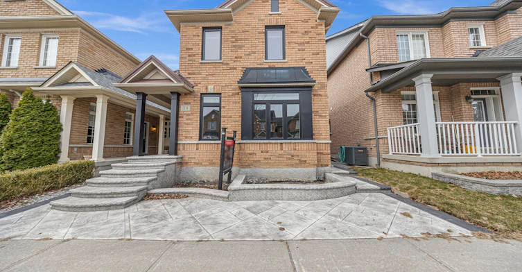 10 Snowcreek Street, Markham, ON, L6B 0K5