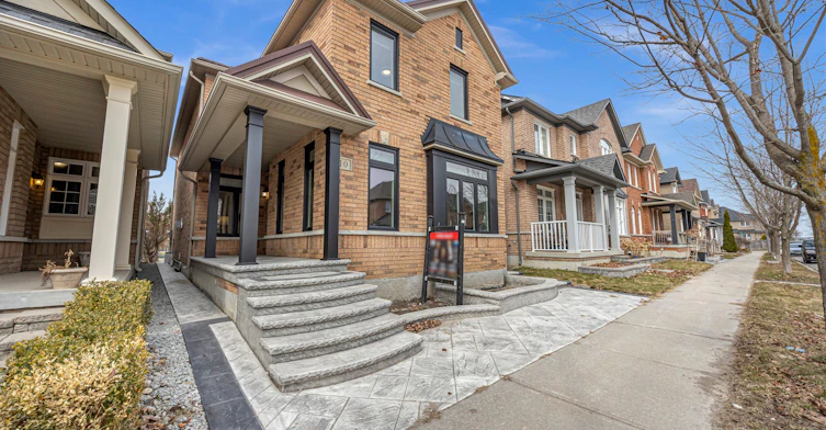 10 Snowcreek Street, Markham, ON, L6B 0K5 - 2