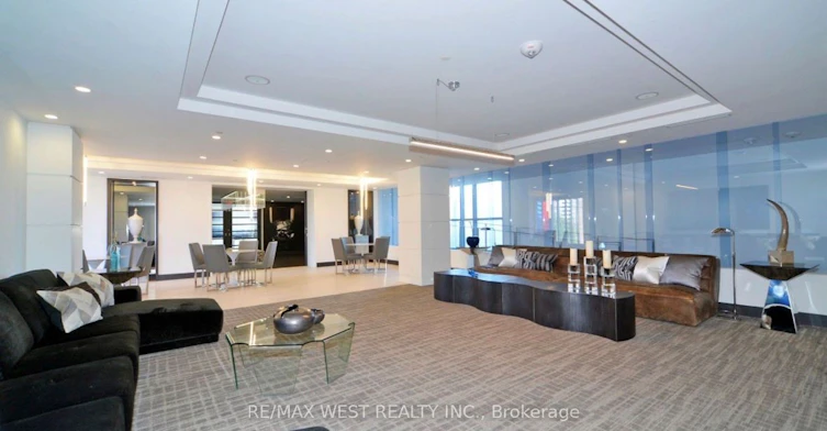 630-9471 Yonge Street, Richmond Hill, ON, L4C 1V4 - 17