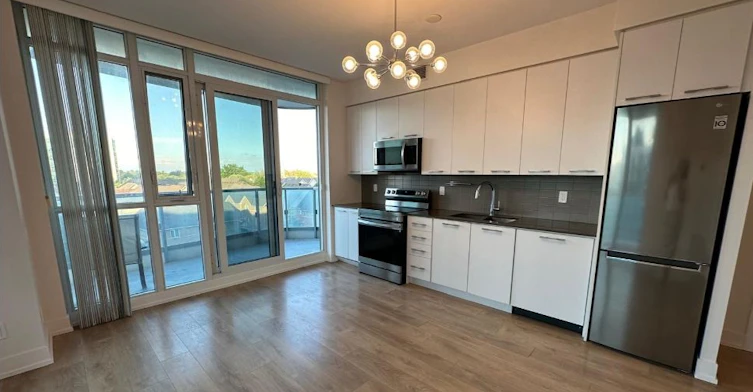 630-9471 Yonge Street, Richmond Hill, ON, L4C 1V4 - 3