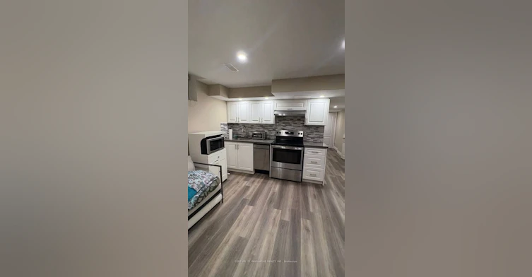 Bsmt-70 Pavlova Crescent, Richmond Hill, ON, L4E 0L3 - 2