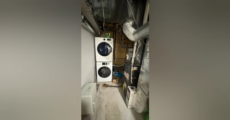 Bsmt-70 Pavlova Crescent, Richmond Hill, ON, L4E 0L3 - 18