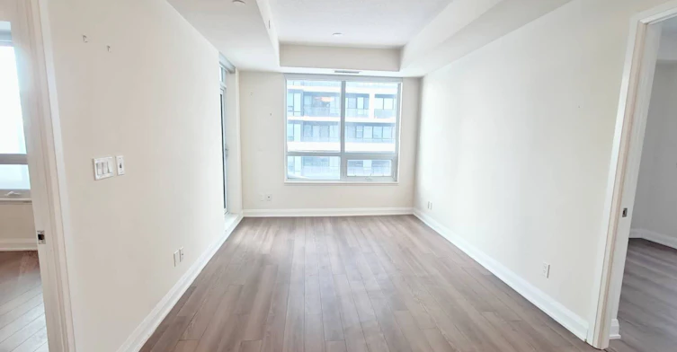 626-15 Water Walk Drive, Markham, ON, L6G 0G2 - 5