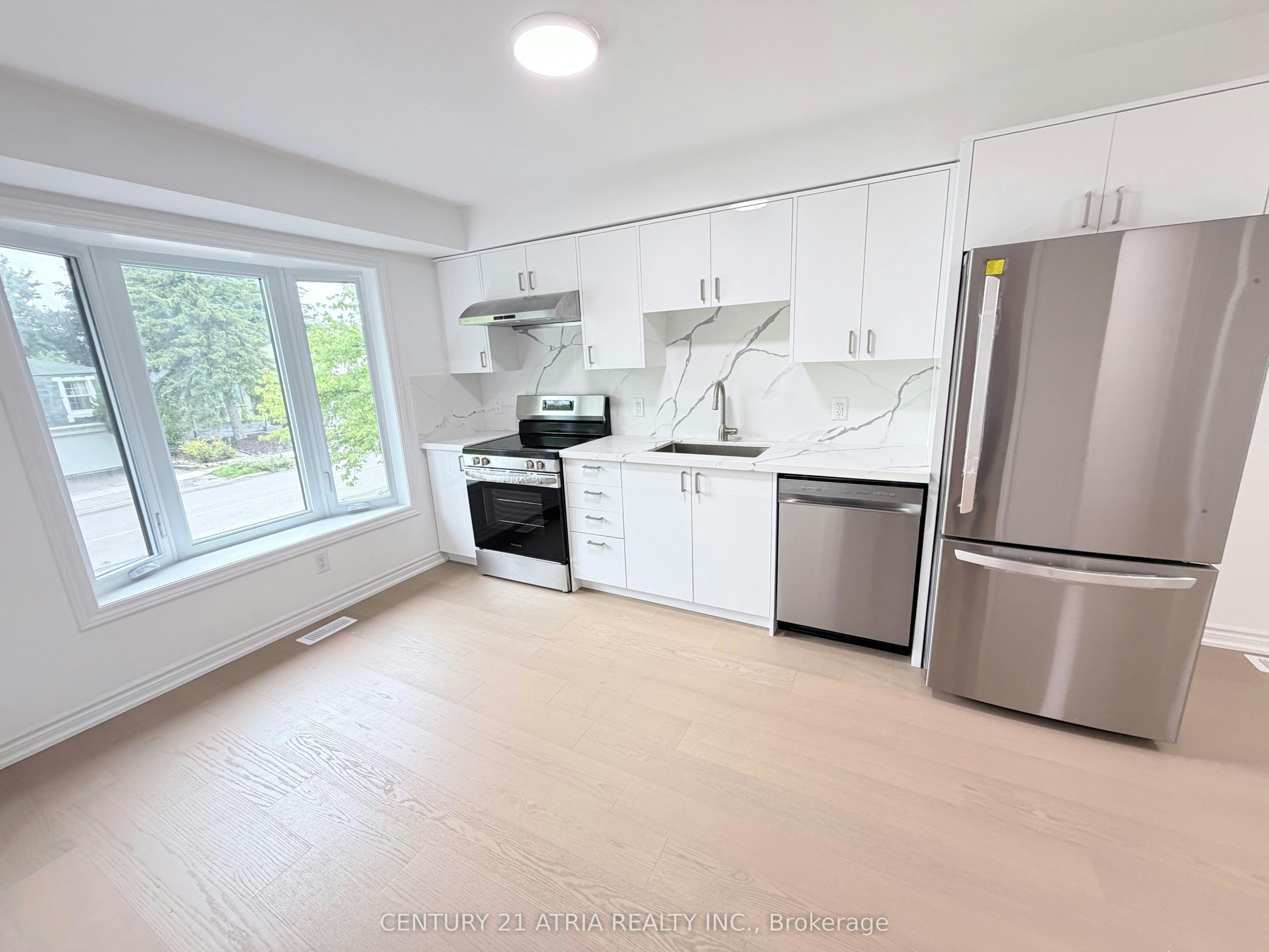 5-11 Plaisance Road, Richmond Hill, ON, L4C 5H1 - 4