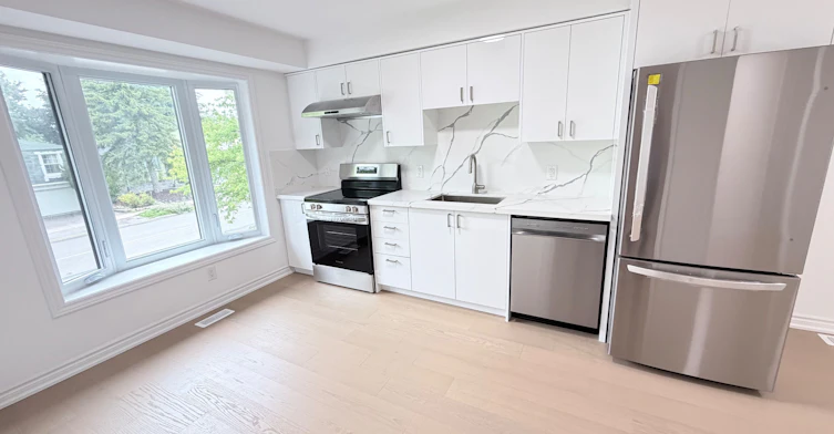5-11 Plaisance Road, Richmond Hill, ON, L4C 5H1 - 4