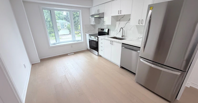 5-11 Plaisance Road, Richmond Hill, ON, L4C 5H1 - 3