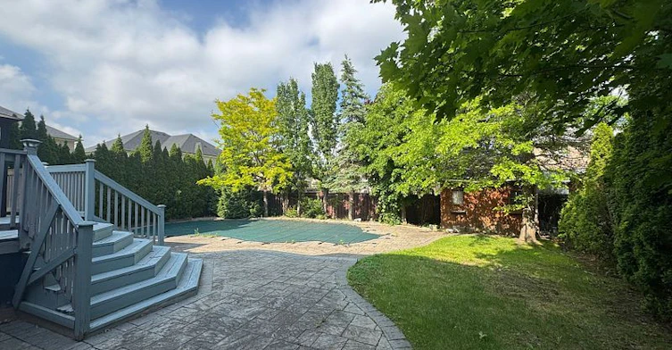21 Goldring Crescent, Markham, ON, L6C 1Y6 - 17
