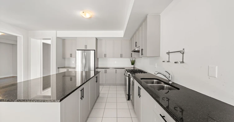 Main & Upper-1466 Stovell Crescent, Innisfil, ON, L0L 1W0 - 15