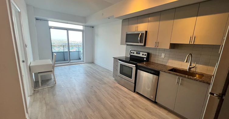 2008-7890 Bathurst Street, Vaughan, ON, L4J 0J8 - 9