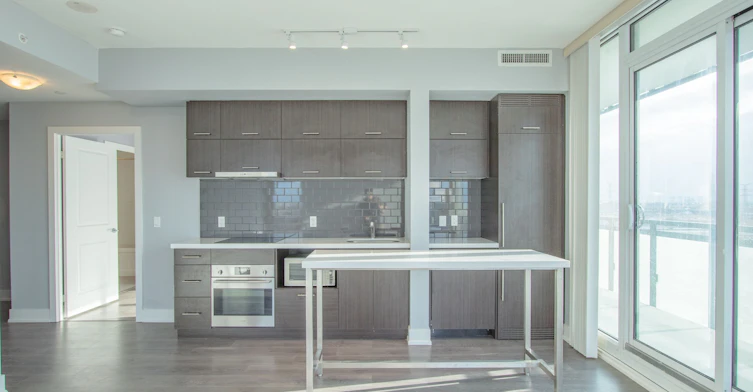 912-8081 Birchmount Road, Markham, ON, L6G 0G5 - 3