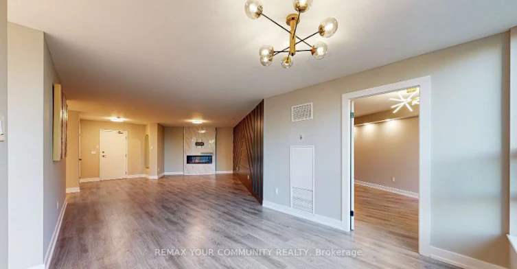 218-7905 Bayview Avenue, Markham, ON, L3T 7N3 - 9