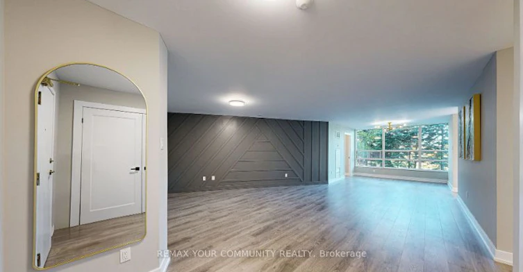 218-7905 Bayview Avenue, Markham, ON, L3T 7N3 - 3