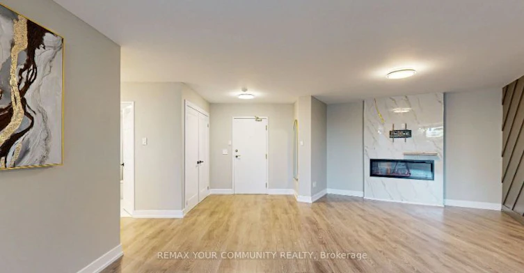 218-7905 Bayview Avenue, Markham, ON, L3T 7N3 - 5