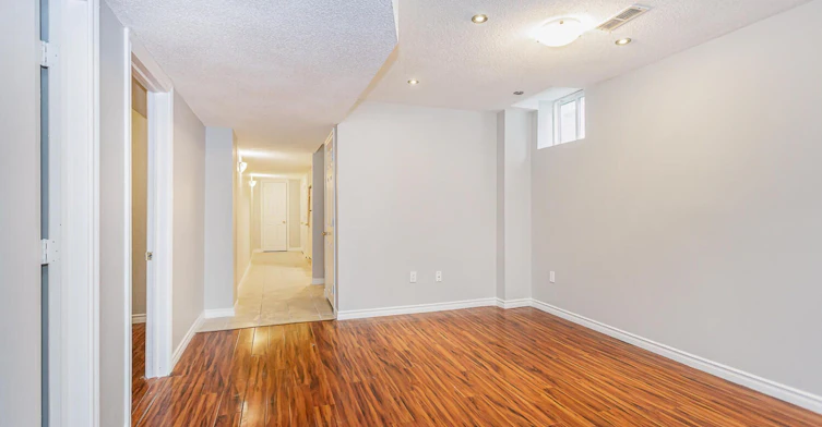Lower-157 Hollywood Hill Circle, Vaughan, ON, L4H 2P2 - 6