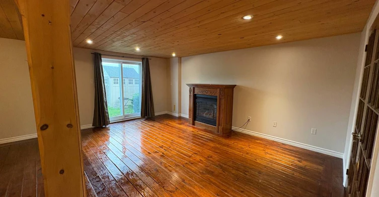 29 Archer Avenue, Bradford West Gwillimbury, ON, L3Z 2Y3 - 4
